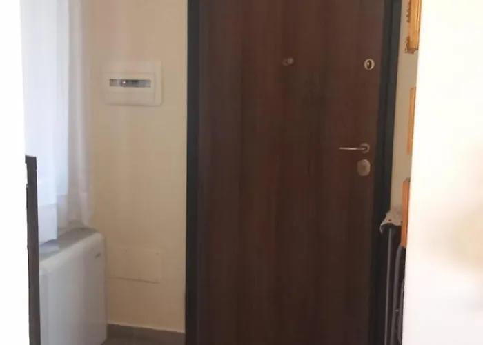 アパート D'autore